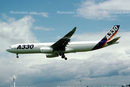 Airbus Industrie, A330, 56, Landing, Flight, Flying