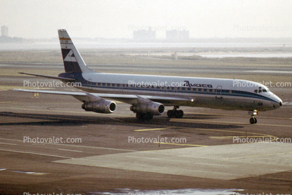 AVIACO EC-125, DC-8