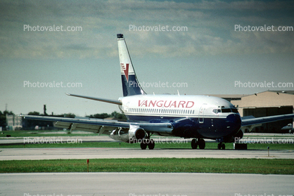 N124NJ, Vanguard Airlines, Boeing 737-230, 737-200 series, JT8D