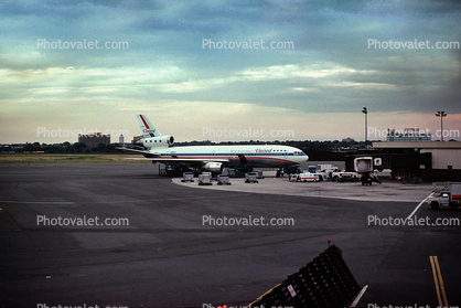 N1818U, Douglas DC-10-10, United Airlines UAL, CF6-6K, CF6, September 1975, 1970s