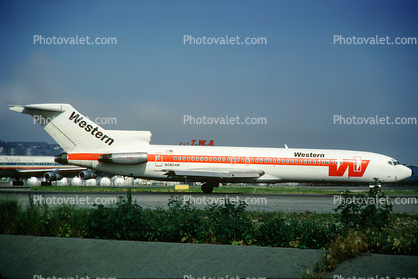 N2804, Boeing 727-247, Western Airlines WAL