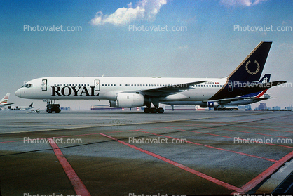 C-GRYK, Boeing 757-236SF, Royal Airlines ROY, RB211-535, RB211