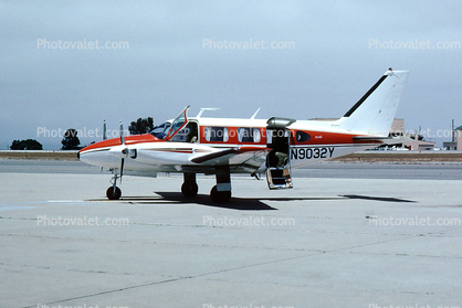 N9032Y, Piper PA-31 Navajo, Las Vegas, June 1979, 1970s