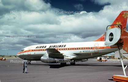 N73717, Boeing 737-159, Aloha Airlines, "King Kaumuali'i", Funbird, 737-100 series, 1960s