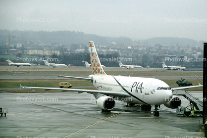 AP-BEG, Airbus: A310-308, Gilgit, CF6