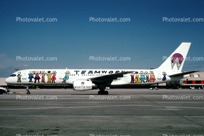N902AW, Teamwork, Boeing 757-2S7, America West Airlines AWE, RB211-535 E4