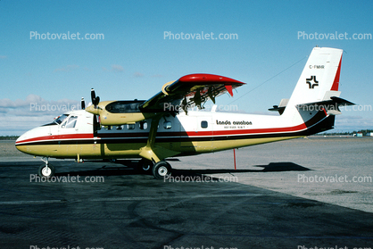 C-FMHR, landa aviation, Hay River, NWT, De Havilland Canada DHC-6-100 Twin Otter