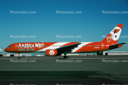N908AW, Arizona Cardinals Footbal Team, Boeing 757-2G7, America West Airlines AWE, Arizona Cardinals