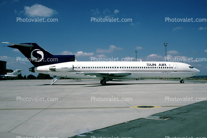 ZS-NVR, Sun Air, Boeing 727-230, SunCoast Airlines, Airstair, JT8D, 727-200 series