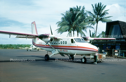 AIR HAWAII, N8085N, De Havilland DHC-6-100 Twin Otter