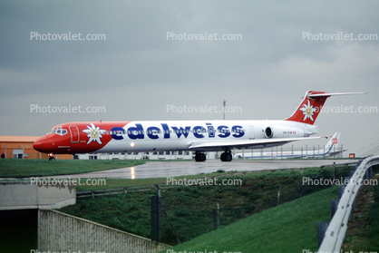 HB-IKM, edelweiss air, McDonnell Douglas MD-83, JT8D, JT8D-219