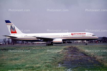 C-FNXY, Nationair, Boeing 757-236SF