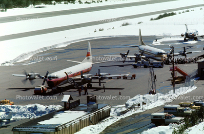 Lake Tahoe Airport TVL, Snow, Ice, cold, April 1975, 1970s