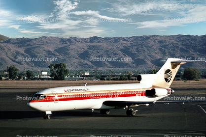 N69740, Boeing 727-224, April 1976, 1970s, JT8D, JT8D-9A s3, 727-200 series