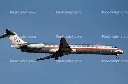 N228AA, McDonnell Douglas MD-82, JT8D-217C, JT8D