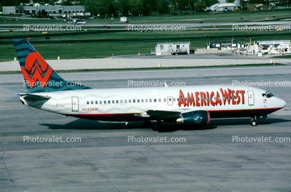 Boeing 737-3Q8, America West Airlines AWE, 737-300 Series, CFM56-3B2, CFM56 May 2003, CFM56
