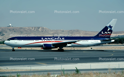 CC-CZT, Boeing 767-316ER, CF6-80C2B7F, CF6, LanChile