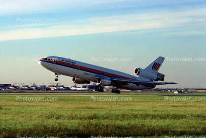 N1831U, United Airlines UAL, Douglas DC-10-10, CF6-6K, CF6, Chiho