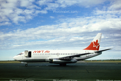C-GNWD, NWT Air, Northwest Territorial Airways, Boeing 737-275C, 737-200 series