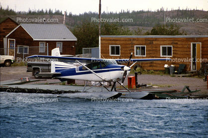 Floatplane Docked, building, water, lake, Cessna