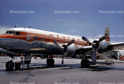 N91309, Western Airlines DC-6B