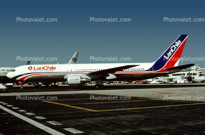 CC-CEU, Boeing 767-33AER, CF6, CF6-80C2B6F, 767-300 series