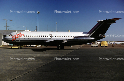N106EX, Pacific Express Airlines, BAC 111-201AC, Chico Municipal Airport, Butte County