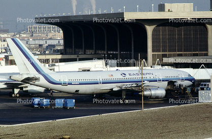N202EA, Airbus A300B4-2C