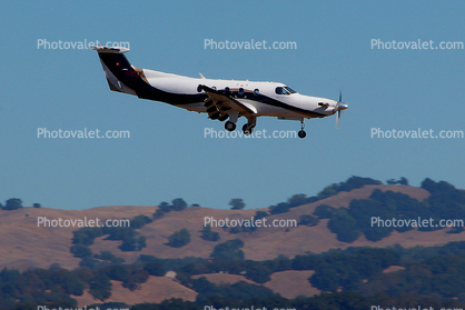 Pilatus PC-12 landing at STS