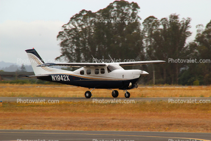 N1942X, Cessna P210N