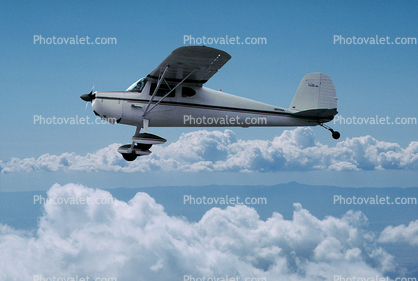 milestone of flight, Cessna 140