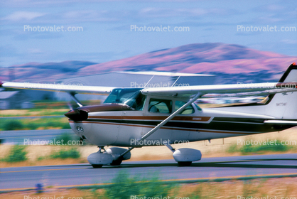 N4774F, Cessna 172N