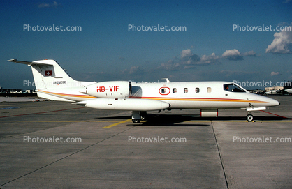 HB-VIF, Gates Learjet-36A, Air-Glaciers