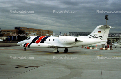 Learjet-35A, D-COCO, wingtip fuel tanks