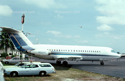 N523AC, BAC-111-203, Amway, December 1978, 1970s