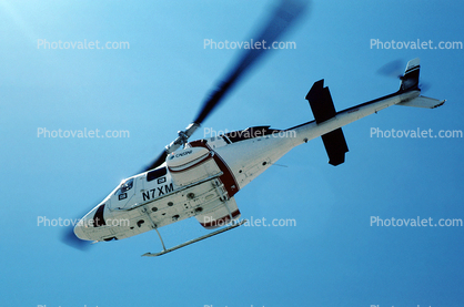 Bell 222U, N7XM, Ambulance