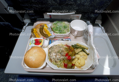 Bread, Salad, cookie, tray, bun, hot food, cauliflower, vegetables, crackers