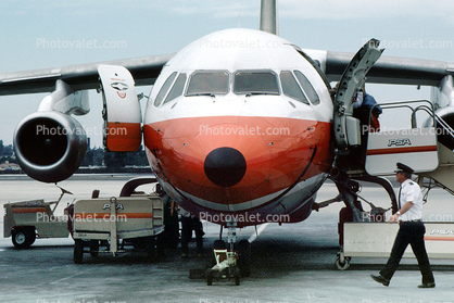 Smileliner, PSA, Pacific Southwest Airlines