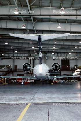 N984CA, Bombardier-Canadair Regional Jet CRJ, Hangar