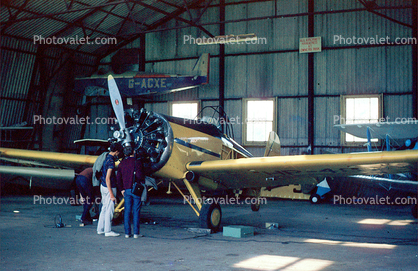 HP-48, crop duster aircraft, airplane, radial engine