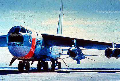 008, B-52B, mothership, milestone of flight