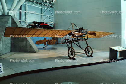 Bleriot XI Monoplane, milestone of flight