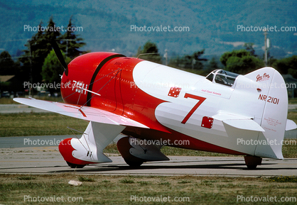 NR2101, Gee Bee R-2