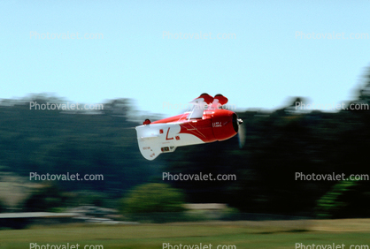 flying upside-down, NR2101, Gee Bee R-2