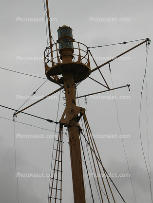Mast and Crows Nest of theLightship Swiftsure LV 83 WAL 513