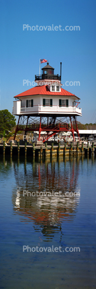 Drum Point Lighthouse, 1883-1962, Solomons, Patuxent River, Maryland, Atlantic Ocean, Eastern Seaboard, East Coast, Panorama, Screw-Pile-Lighthouse
