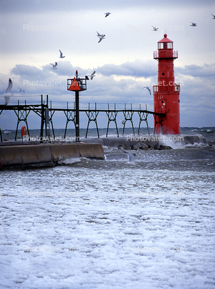 Algoma Pierhead Lighthouse, Wisconsin, Lake Michigan, Great Lakes, northern pier, Ahnapee River