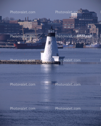 Palmer Island Lighthouse, New Bedford, Massachusetts, East Coast, Eastern Seaboard, Atlantic Ocean