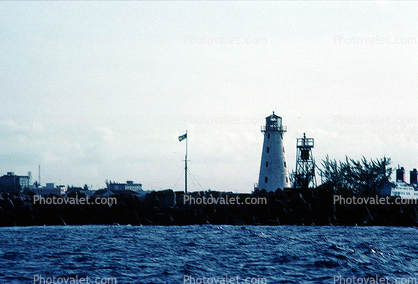 Hog Island Light, Paradise Island, Hog Island, Nassau Harbour