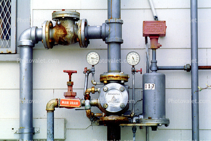 Steam Guages, Pipes, Drain Pipes, Valves